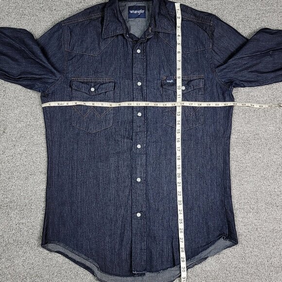 VTG Wrangler Dark Wash Denim Pearl Snap Shirt Men's Medium Western Long Sleeve - Picture 4 of 8